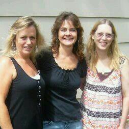 Profile Picture of Eleanor Larson (@7c561eb4ff014f2) on Twitter