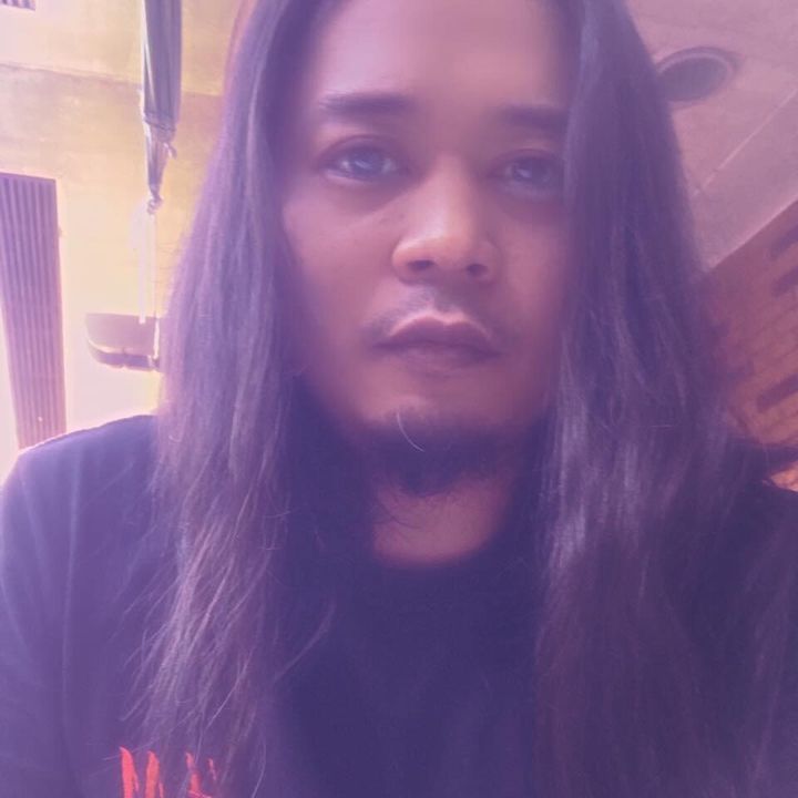 Profile Picture of erwinisaac (@erwinisaac) on Tiktok