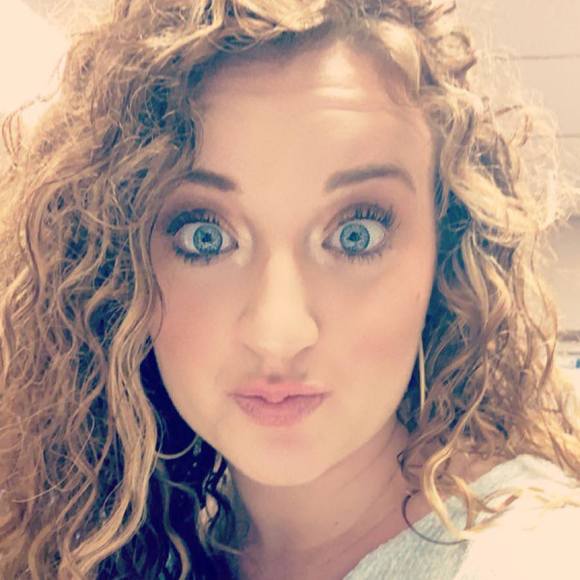 Profile Picture of Haley Anderson (@halebug) on Poshmark