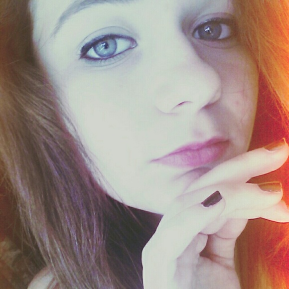 Profile Picture of Shawna Cofield (@shawna_cofield) on Poshmark