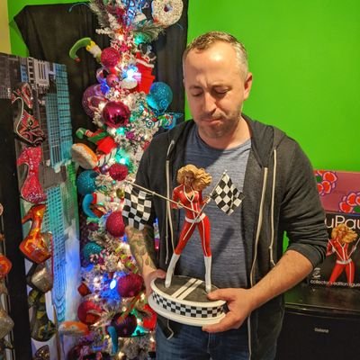 Profile Picture of Dan Clapson (@dansgoodside) on Twitter
