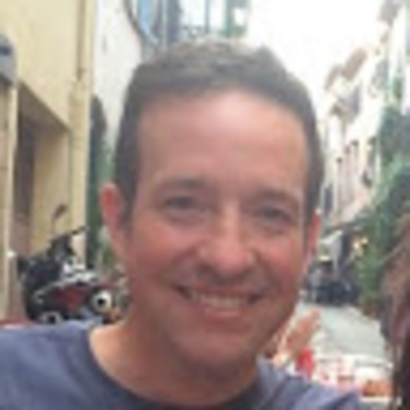 Profile Picture of Gareth Wallace (@garethwallace) on Poshmark