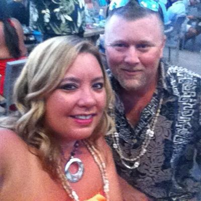 Profile Picture of Lindsey Dartt (@LklandonDartt) on Twitter
