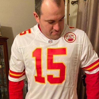 Profile Picture of Jason Krenzel (@JSKrenz) on Twitter