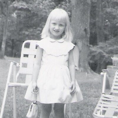 Profile Picture of Jan Foster (@ItsJanFoster) on Twitter