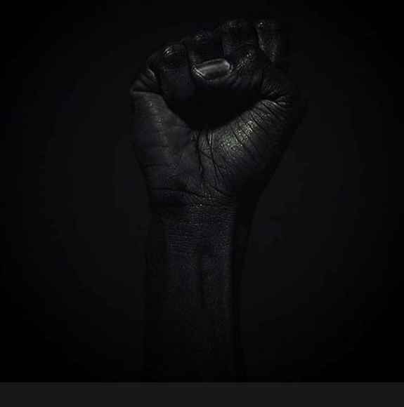 Profile Picture of Jim James (@jenoel9) on Poshmark