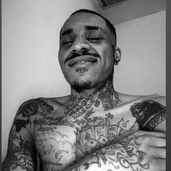 Profile Picture of Carlos Moore (@baby_boylos19) on Poshmark