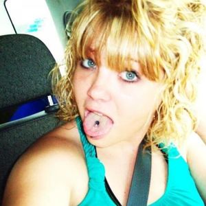 Profile Picture of Amanda Breeden (@amandamarie141) on Myspace