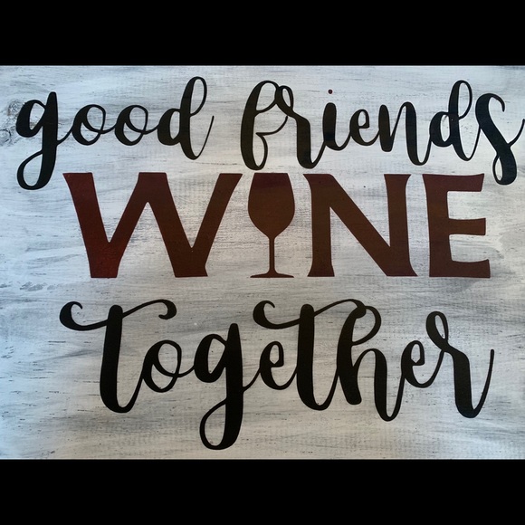 Profile Picture of Victoria Cramer (@vcramer1221) on Poshmark