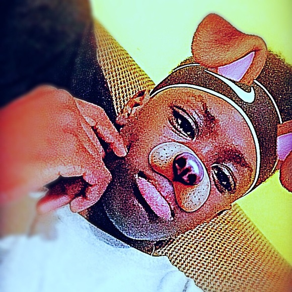 Profile Picture of Mikhail James (@mj_wavy) on Poshmark