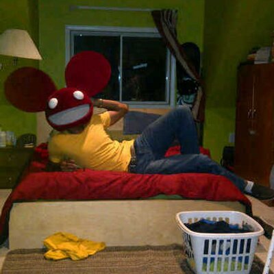 Simon Almeida - Twitter Profile Picture of Simon Almeida (@SimonAlmeida) on Twitter