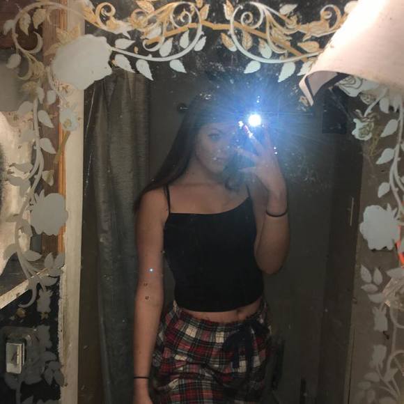 Profile Picture of Nautica Shuffstall (@nshuffstall) on Poshmark