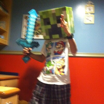 Profile Picture of Bryan Clemente (@bryanclemente55) on Twitter