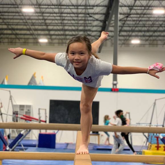 See Xiong - Poshmark Profile Picture of See Xiong (@mrsxi0ng) on Poshmark