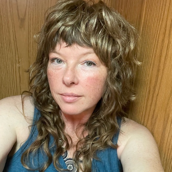 Profile Picture of Jeppy H (@mitcap) on Poshmark