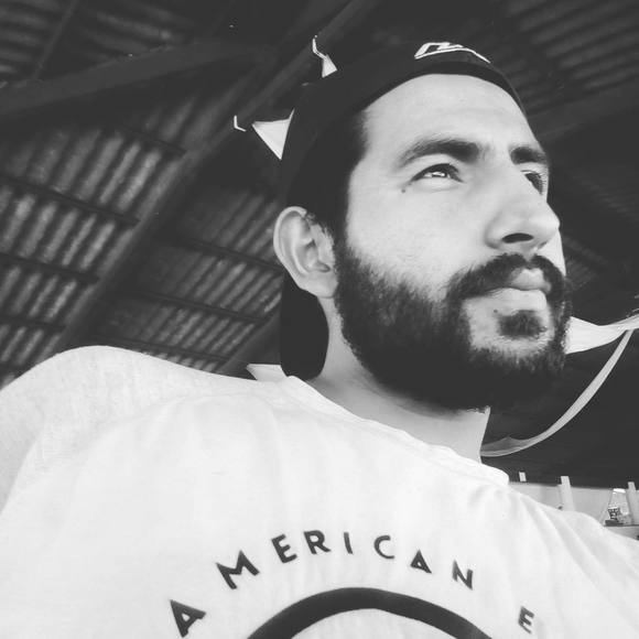 Profile Picture of Erick Carranza (@erickcarranz192) on Poshmark