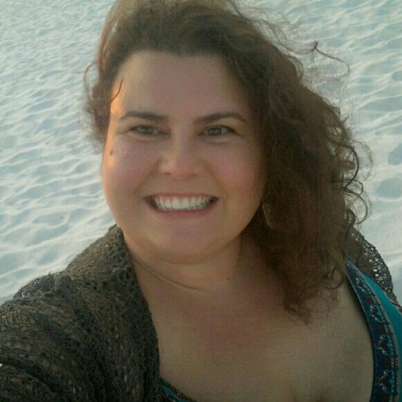 Profile Picture of Kelli Edwards (@kelchel75) on Poshmark