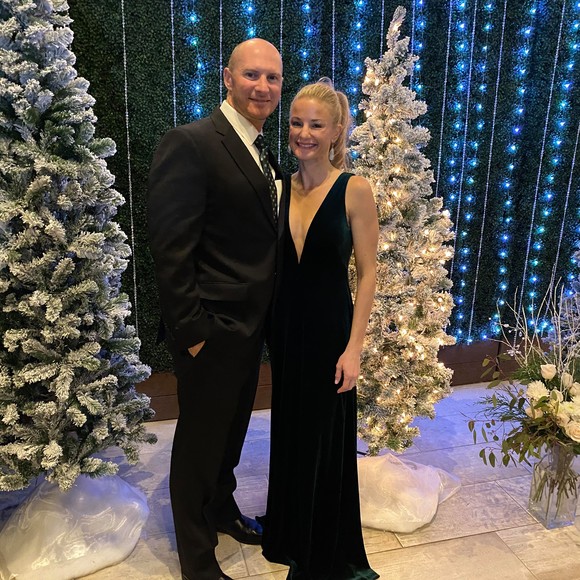 Profile Picture of Allison Bonelli (@allison_bonelli) on Poshmark