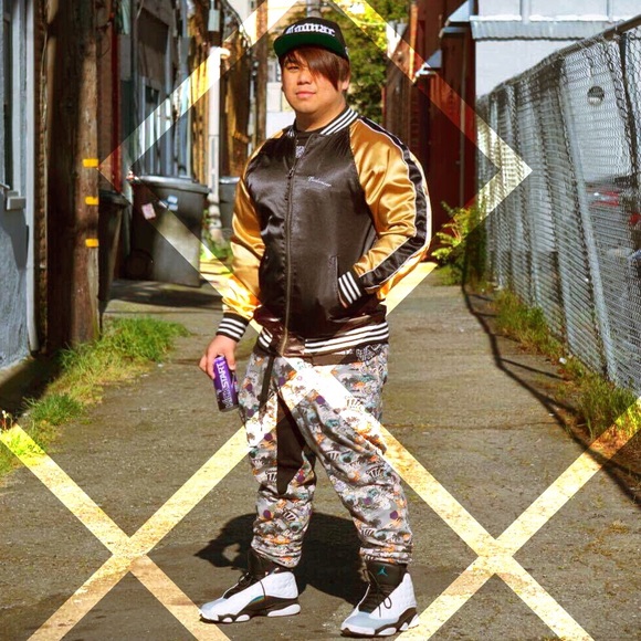 Profile Picture of Mark Espiritu (@mcslaves) on Poshmark