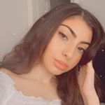 Profile Picture of Viola (@violarayis) on Instagram