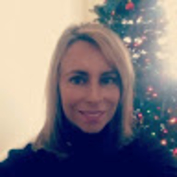 Profile Picture of Darlene Sensor (@dsensor34) on Poshmark