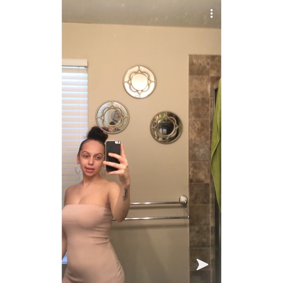 Profile Picture of Nidia Jimenez (@jimnid) on Poshmark