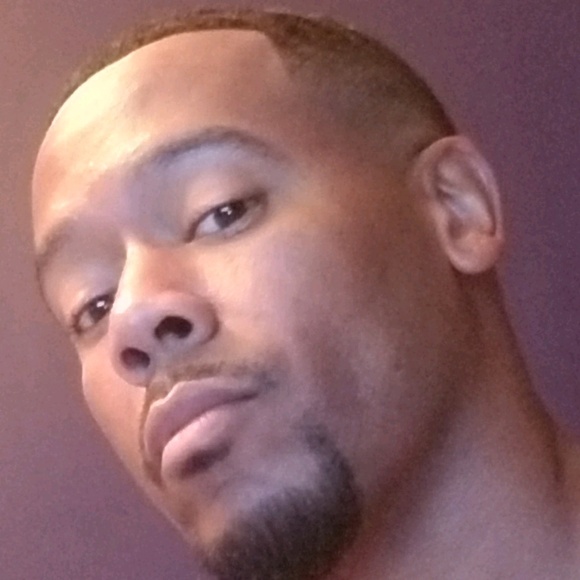 Profile Picture of Curtis Montgomery (@poshuser22) on Poshmark