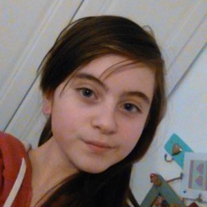 Profile Picture of Elizabeth Fitch (@elizabeth200328) on Twitter