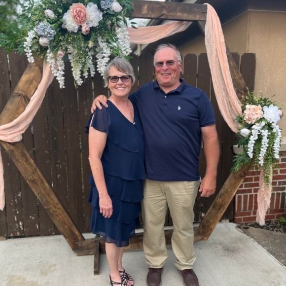 Profile Picture of Lori Herbold (@loriherbold) on Poshmark