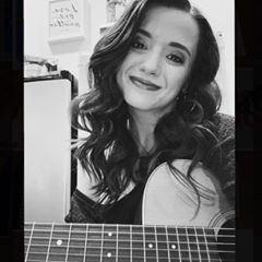 Profile Picture of Michaela Parker (@michaelaparker100) on Tiktok