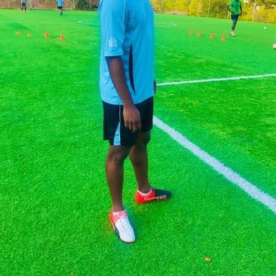 Profile Picture of Robin Deen (@deenrobin4) on Twitter