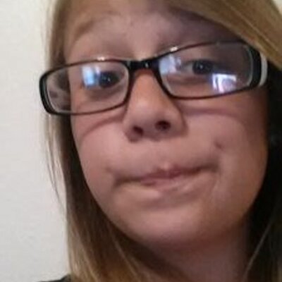 Profile Picture of Julia Thurman (@Pitbull1236) on Twitter