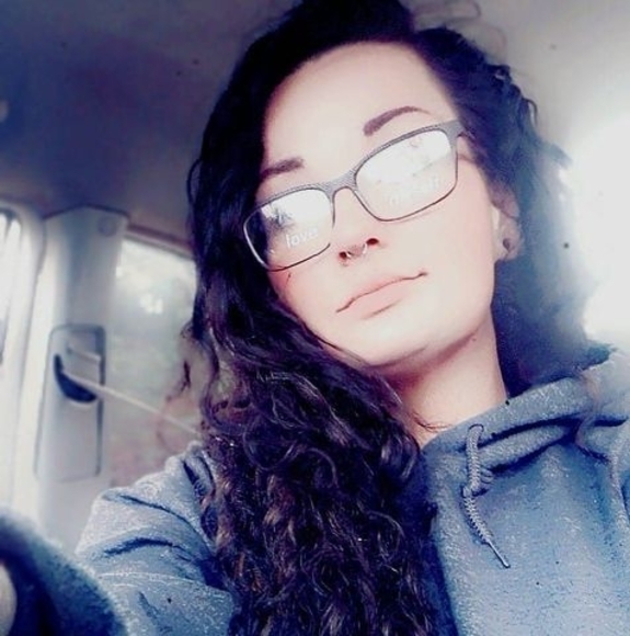 Profile Picture of Hannah Bookhardt (@bookhardth) on Poshmark