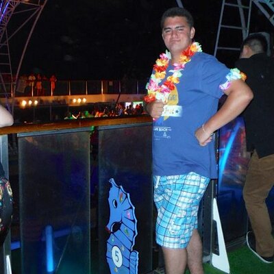 Profile Picture of Sean Carman (@sean_seanjcar) on Twitter