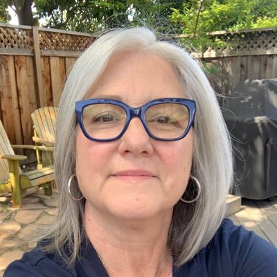 Profile Picture of Laurie Weckesser (@lcweck) on Twitter