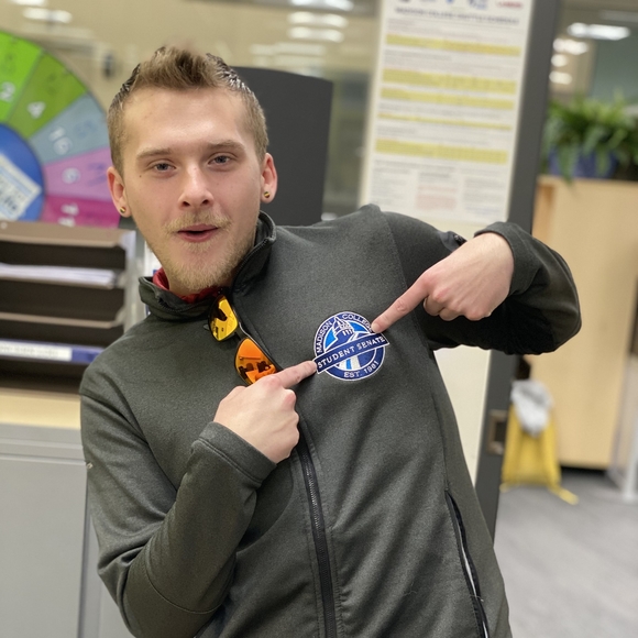 Profile Picture of Eric Ziebell (@miami1000333) on Poshmark