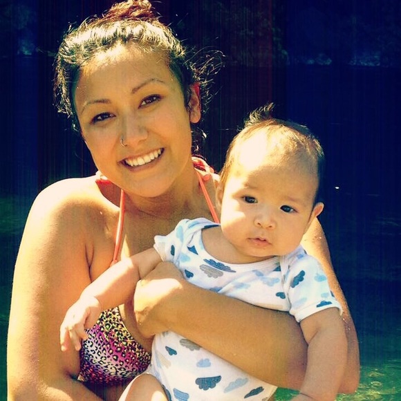 Profile Picture of Sonia Haro (@mommaharo) on Poshmark