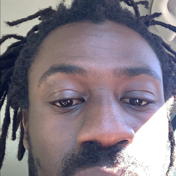 Profile Picture of Joshua Rich (@joshuarich358) on Poshmark