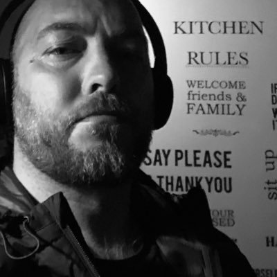 Profile Picture of Steve Harries (@welshie451) on Twitter