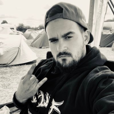 Profile Picture of Daniel Sereno (@deancuba1893) on Twitter