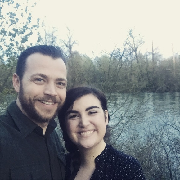 Profile Picture of Cassia Hobbs (@cassiahobbs) on Poshmark