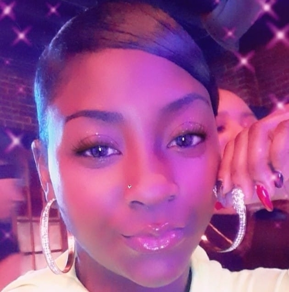 Profile Picture of Sheridon Connor (@sheridonconnor) on Poshmark