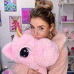 Profile Picture of Eva Miller and Artistgary post (@eva.gary.post) on Instagram