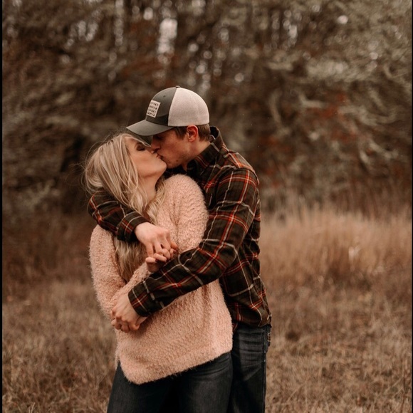 Profile Picture of Rachel Busek (@rachelbusek) on Poshmark