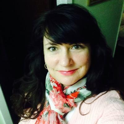 Profile Photo of Deborah Krauss (@derKraussen) on Twitter