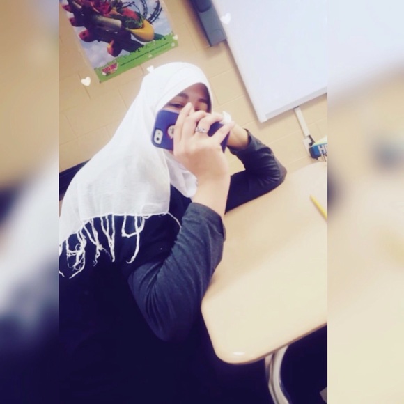 Safa Atallah - Poshmark Profile Picture of Safa Atallah (@sophie6401) on Poshmark