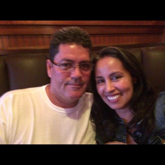 Profile Picture of Dafna Chirinos (@honeyreyes) on Poshmark