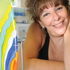 Profile Picture of Marcela Rosemberg Glass Studio (@glassbymarcela) on Pinterest