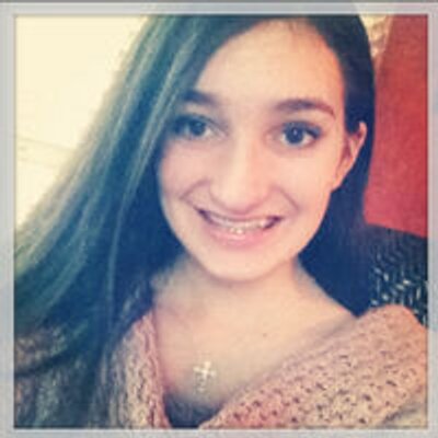 Profile Picture of Andrea Gould (@AndreaG83456563) on Twitter
