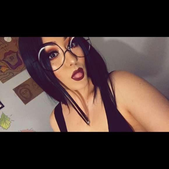 Profile Picture of Kayana Loporto (@kayanamarie) on Poshmark